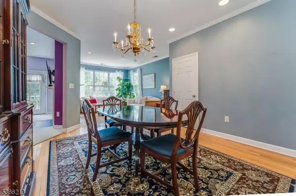 Raritan Twp., NJ 08822,17 Paddock Ln