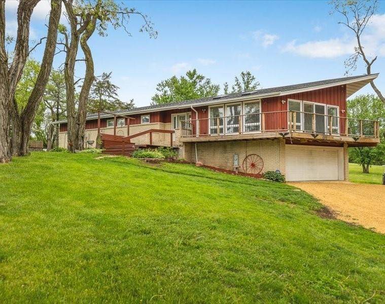 4560 & 4554 Centerville Road, Rockford, IL 61102