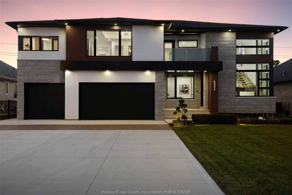 Windsor, ON N8P 0G1,532 MOUNTBATTEN Crescent