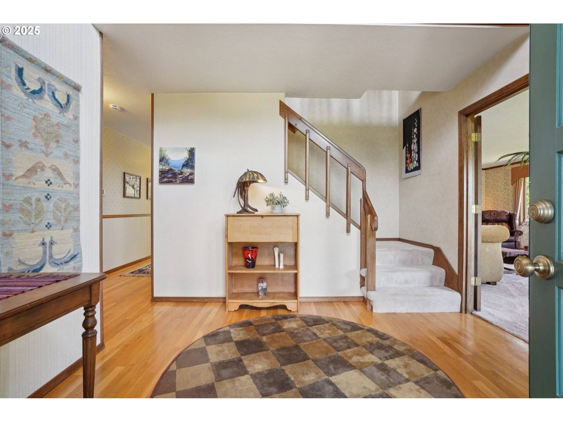Gresham, OR 97080,126 SW 5TH ST