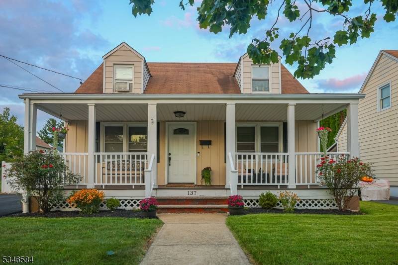 137 S 4Th Ave, Manville Boro, NJ 08835