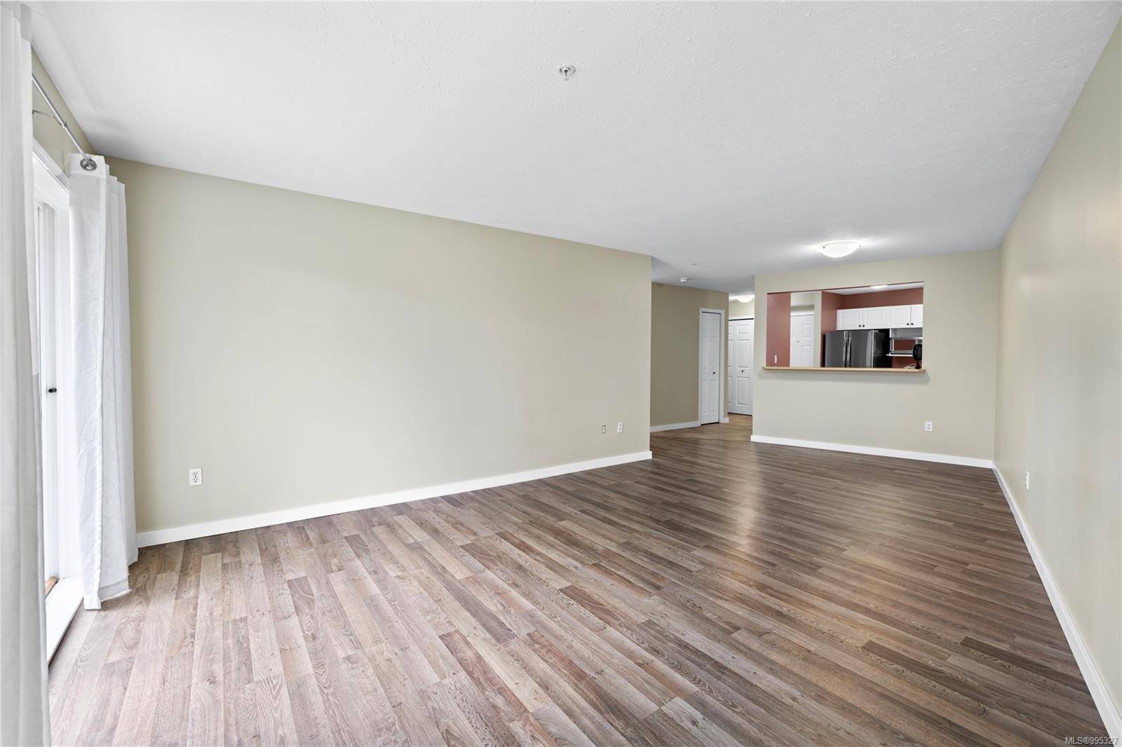 Nanaimo, BC V9R 2P1,650 Prideaux St #102