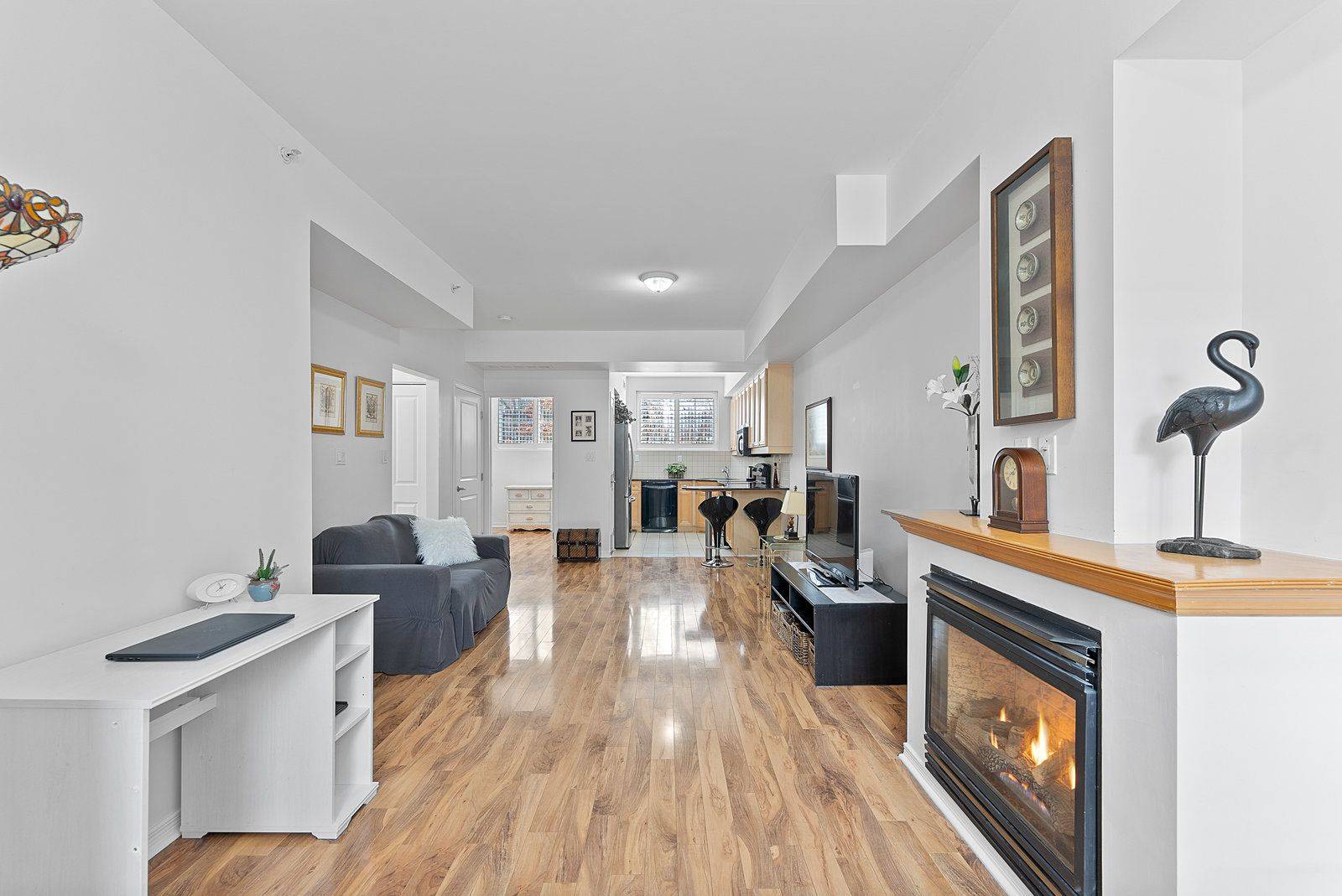 1785 Eglinton AVE E #103, Toronto C13, ON M4A 2Y6
