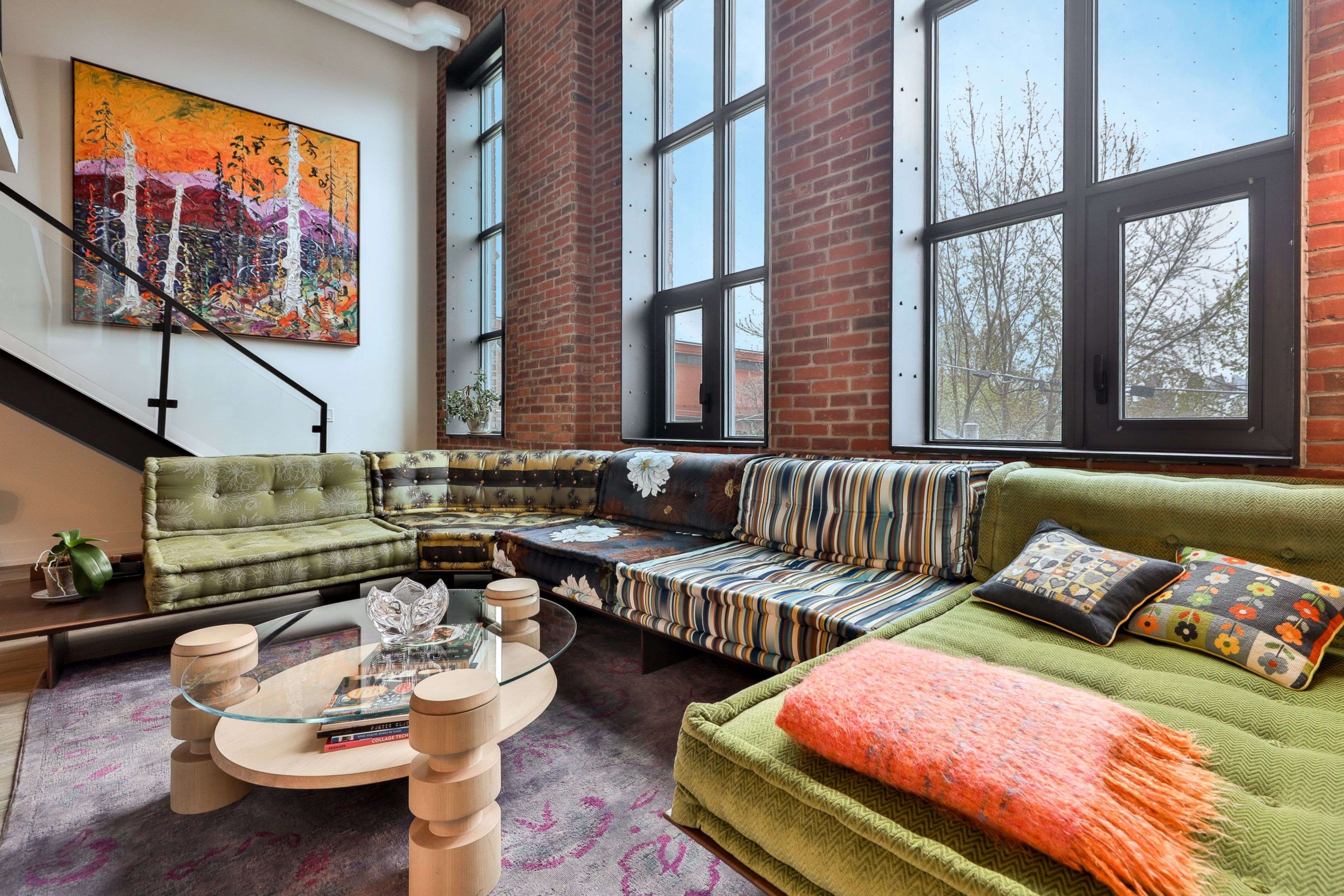 Toronto E01, ON M4M 0E4,150 Logan AVE #409