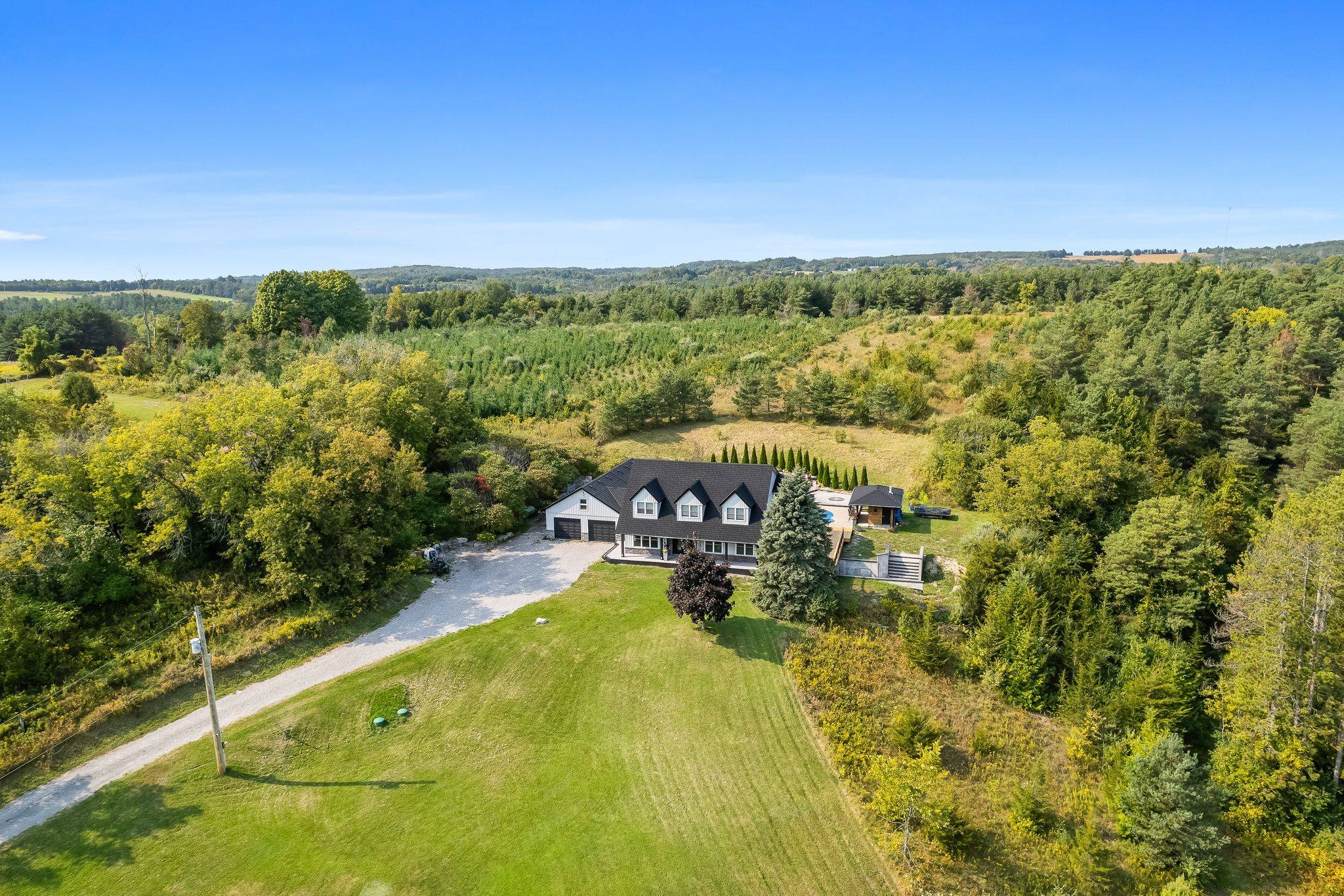 Clarington, ON L0B 1M0,3476 Concession 8 RD