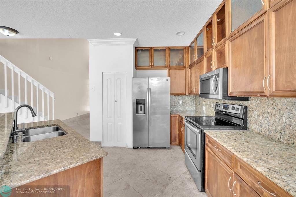 Pompano Beach, FL 33069,3628 Dunes Vista Dr