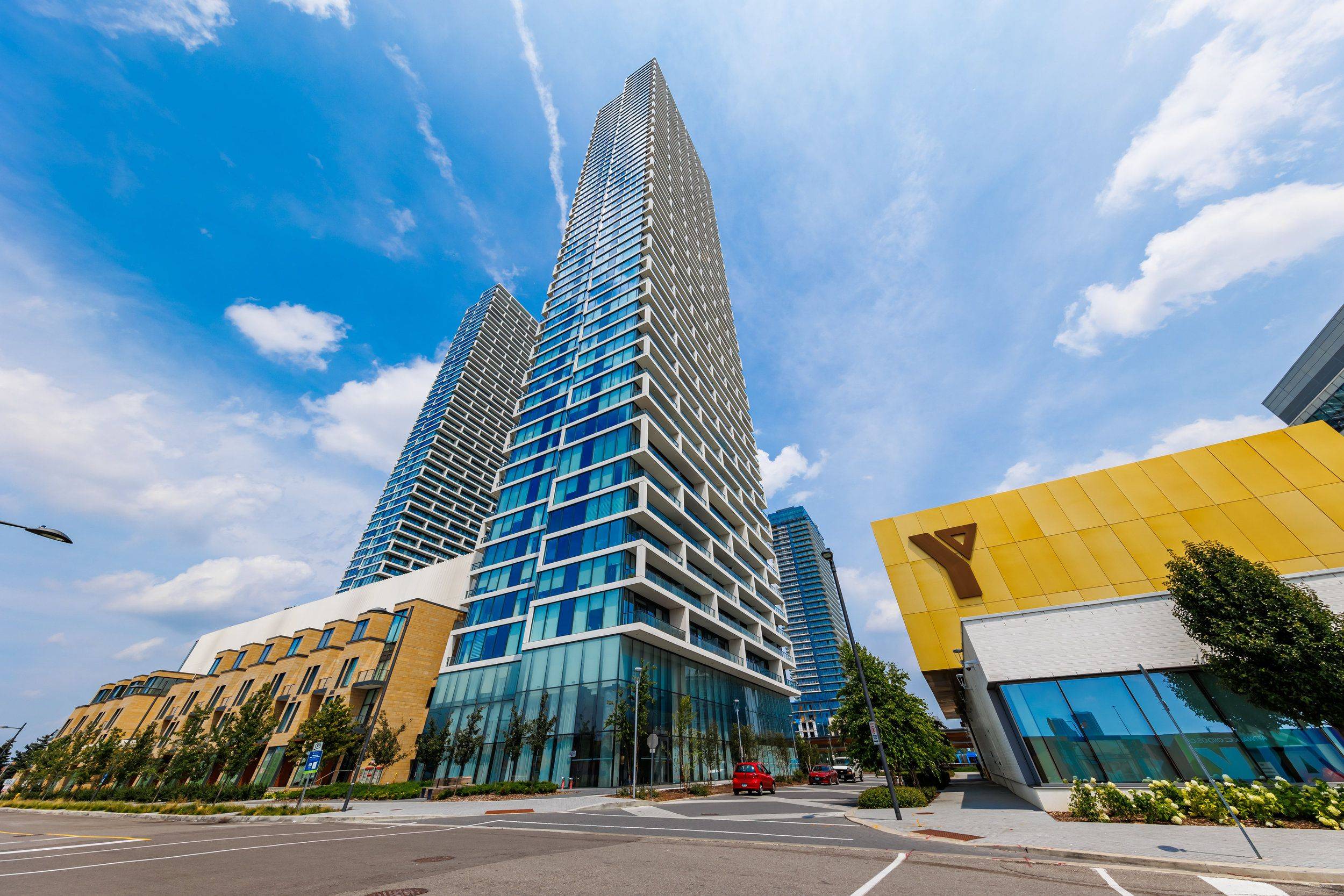 5 Buttermill AVE #4912, Vaughan, ON L4K 0J5