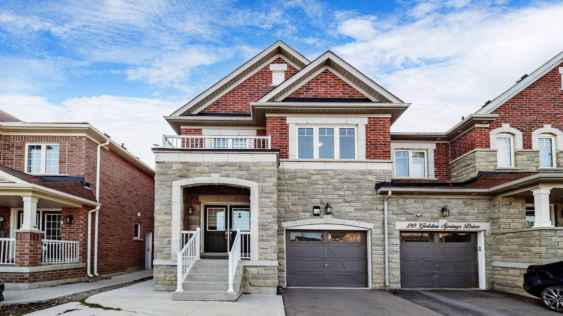Brampton, ON L7A 4N4,18 Golden Springs DR