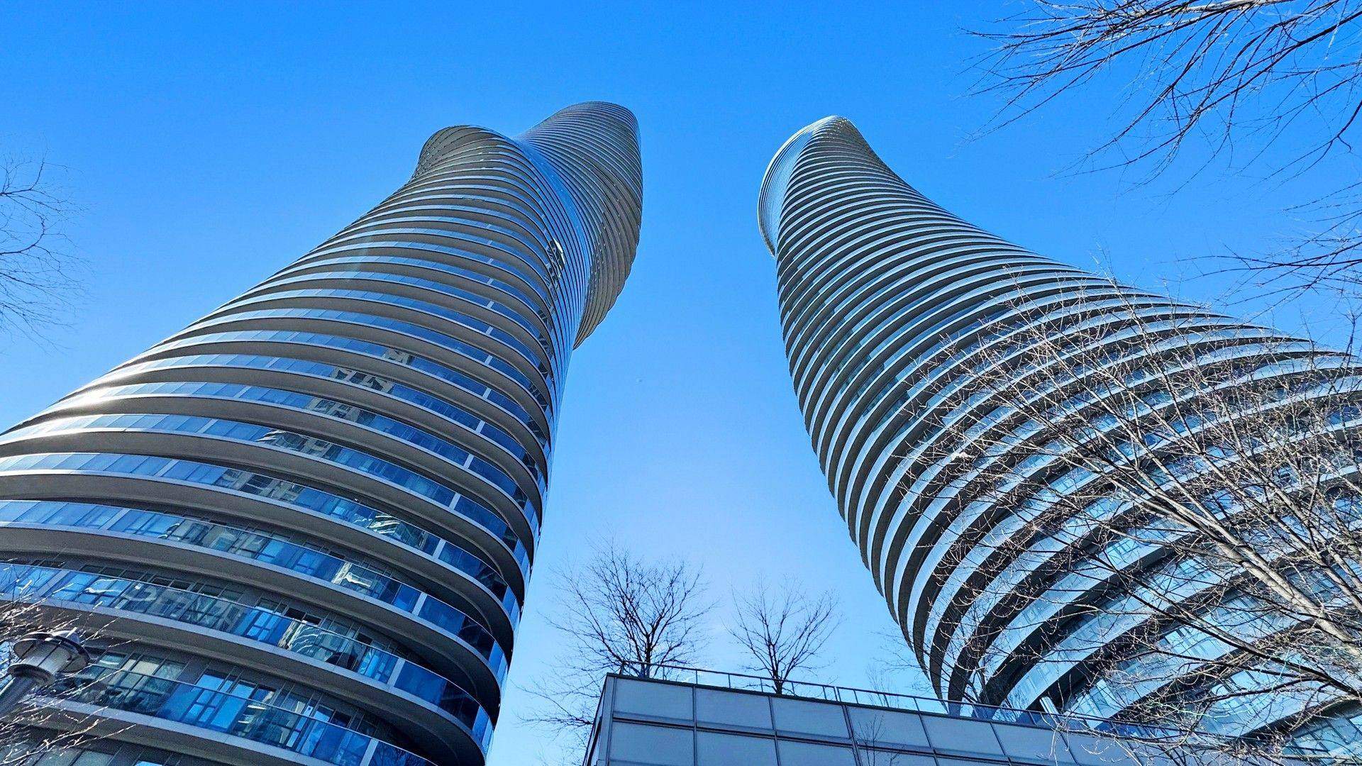 Mississauga, ON L4Z 0A9,60 Absolute AVE #3106