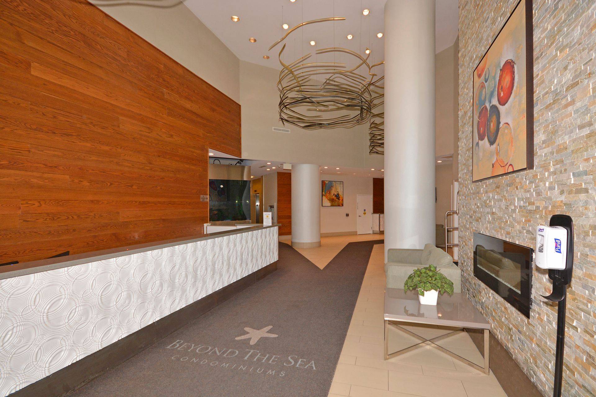 Toronto W06, ON M8V 0B2,2230 Lake Shore BLVD W #4101