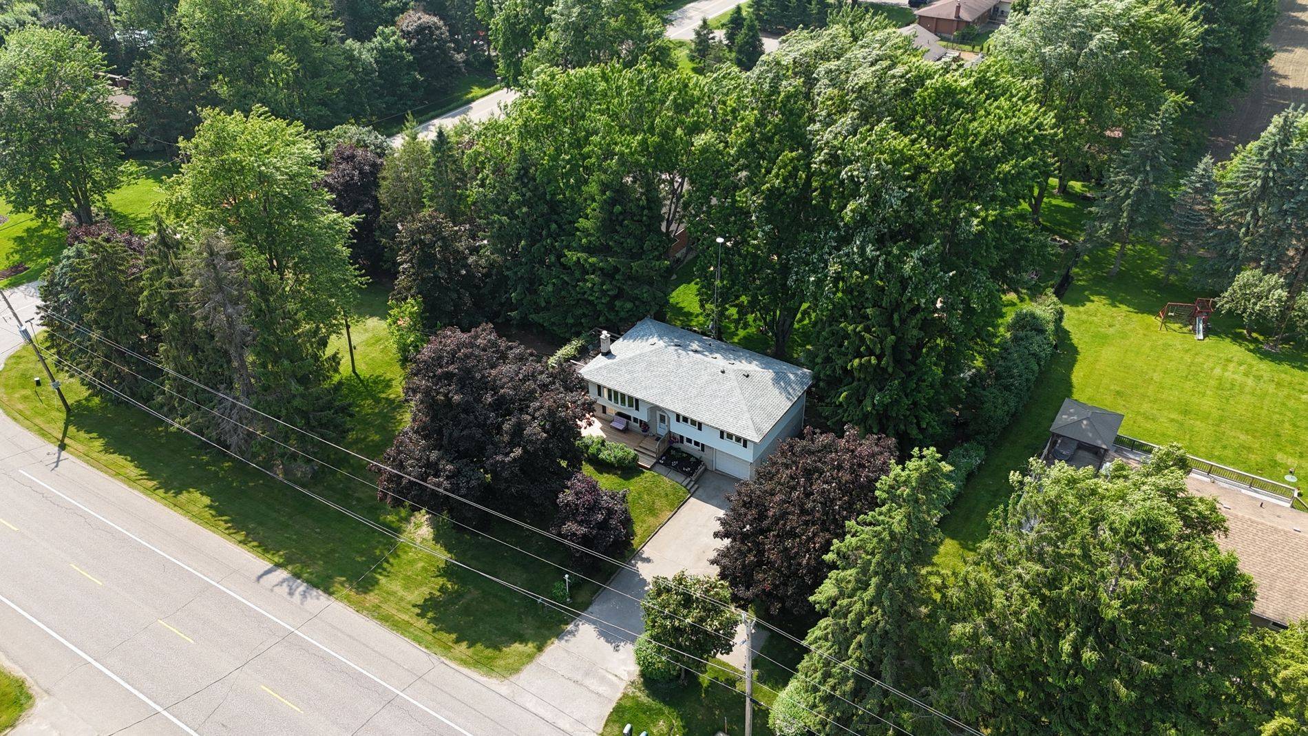 Guelph/eramosa, ON N0B 1B0,7392 Wellington Rd 51 RD