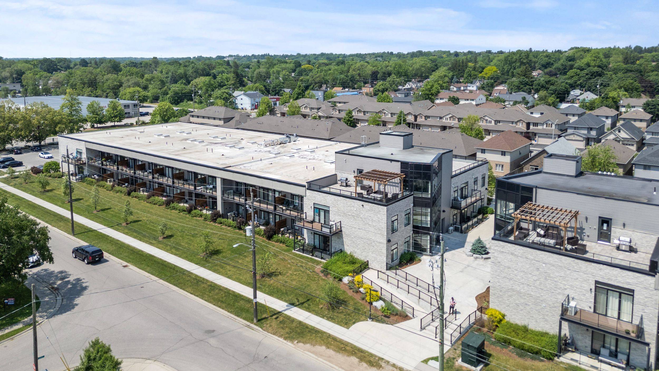 85 Morrell ST #111A, Brantford, ON N3T 4J6