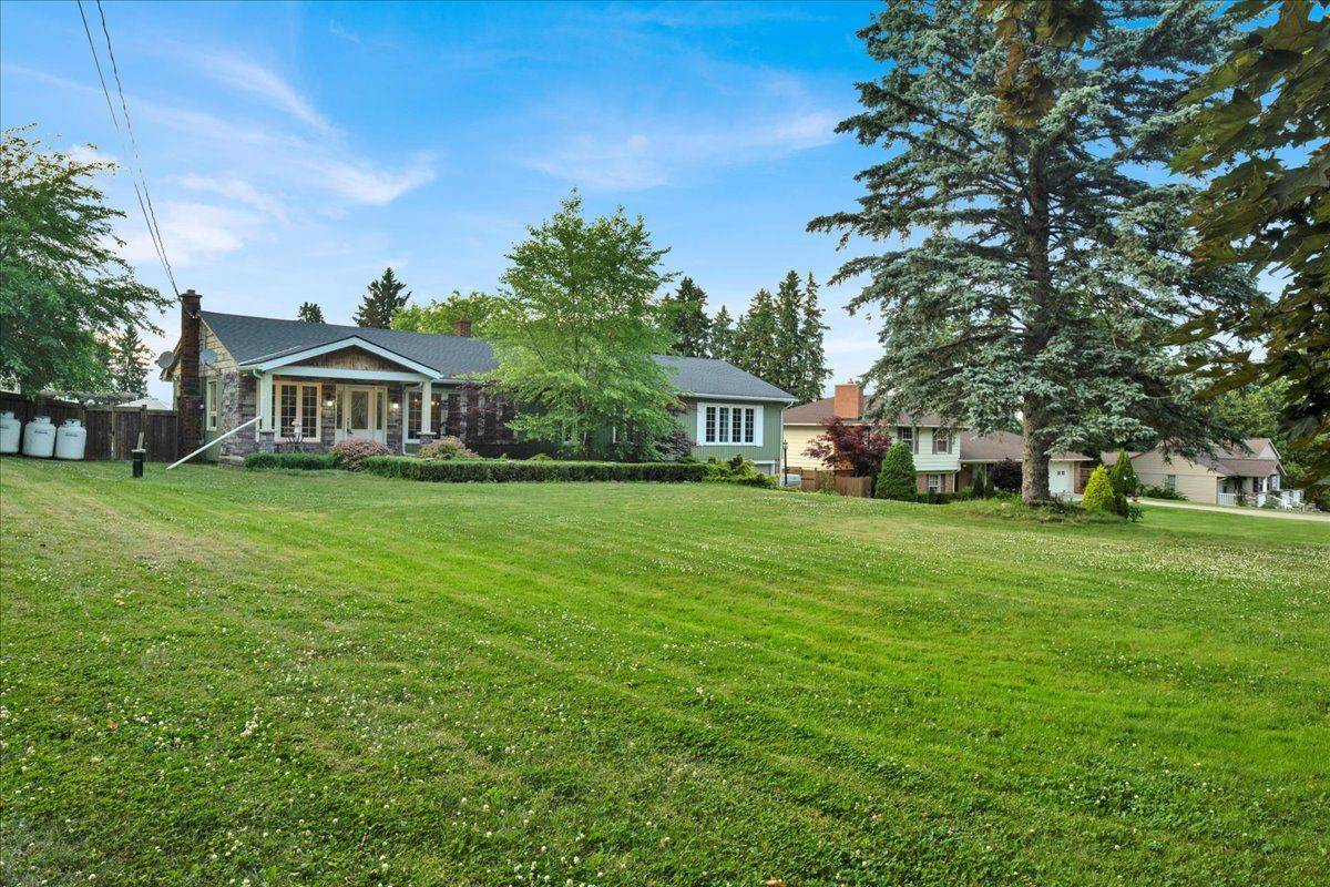 Hamilton, ON L8N 2Z7,311 8th Concession RD E