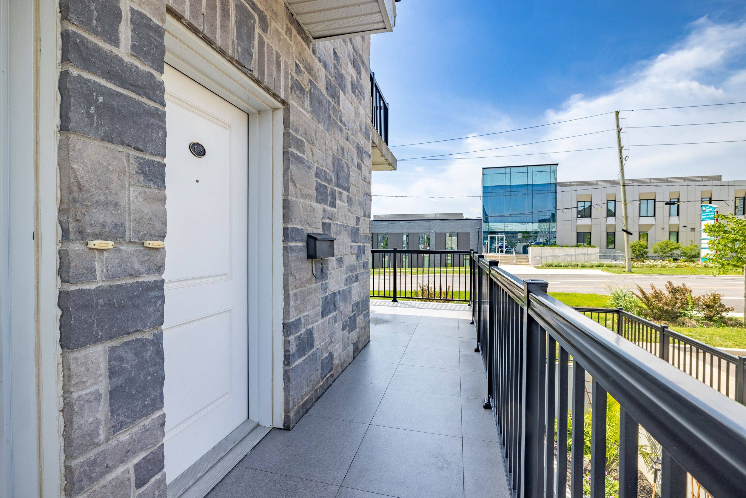 Woodstock, ON N4V 0C8,439 Athlone AVE #C3