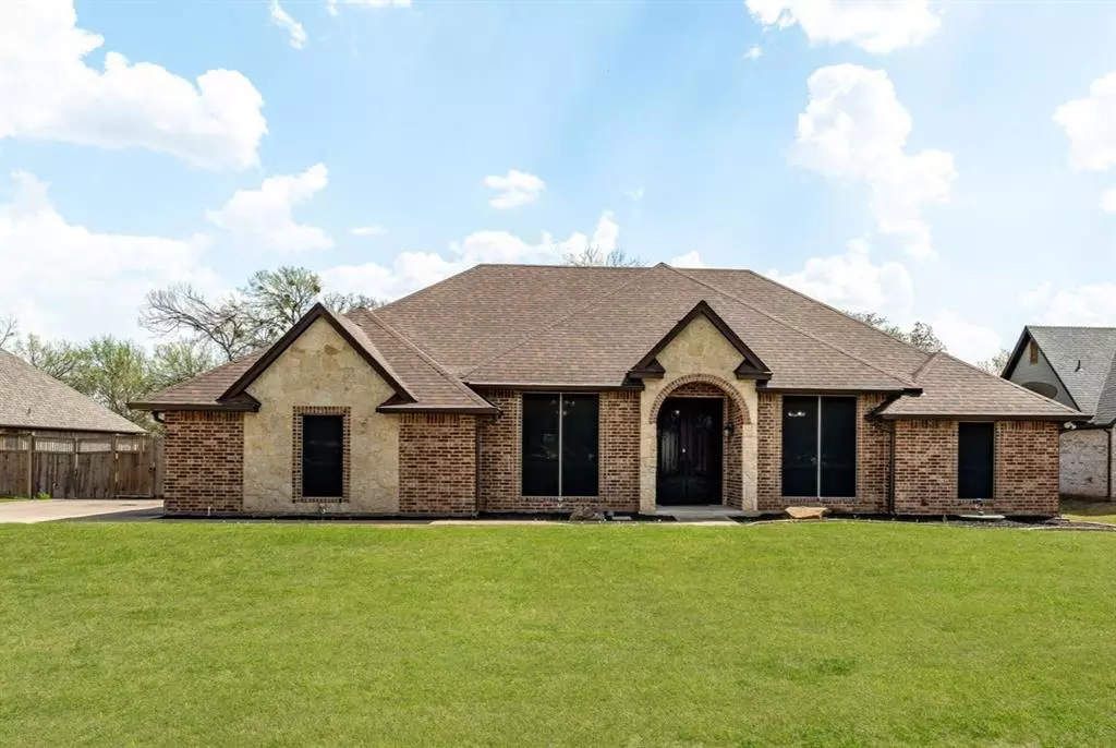 Granbury, TX 76049,3221 Crossbridge Circle