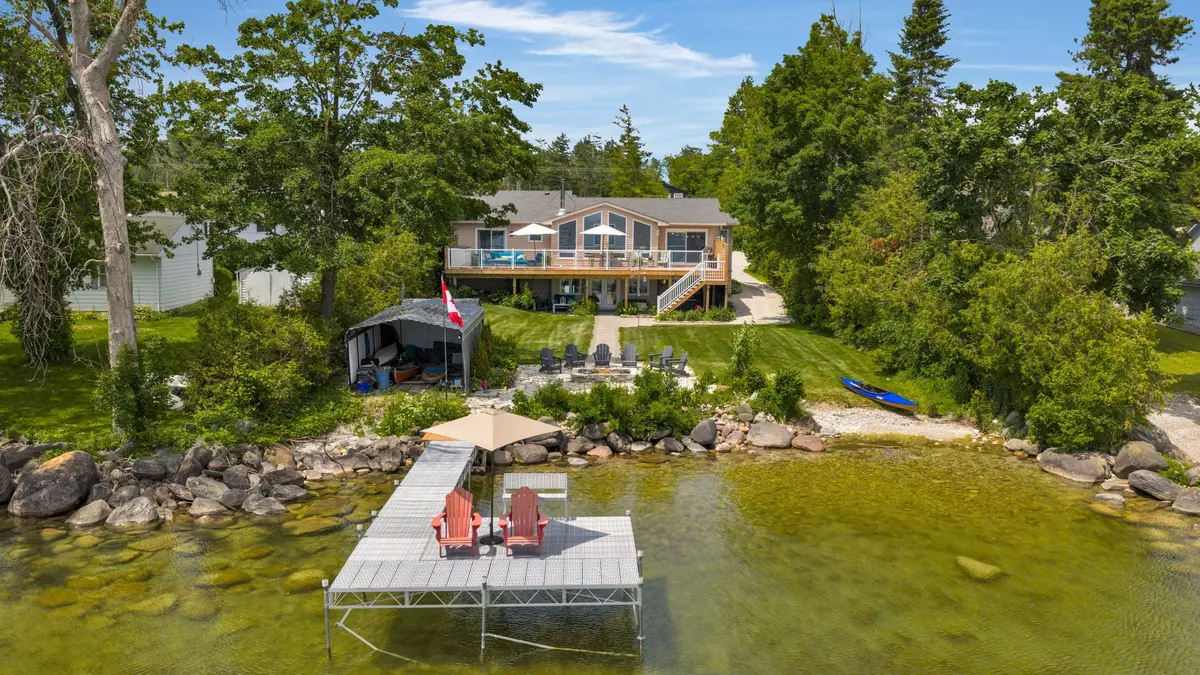 Oro-medonte, ON L0L 2E0,95 lakeshore RD E
