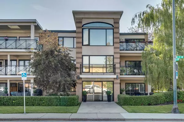 Calgary, AB T2S 2P1,4907 8 ST SW #4