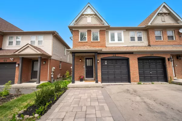 Aurora, ON L4G 7H4,58 Woodroof CRES