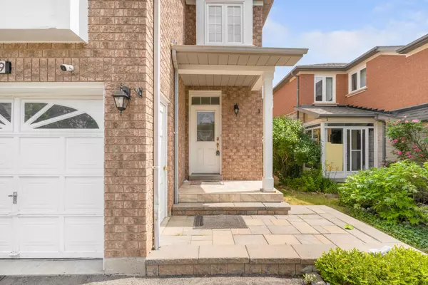 Mississauga, ON L5M 5Z8,5469 Palmerstone CRES