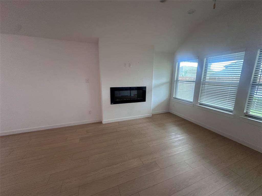 Celina, TX 75009,2816 Foxwood Street