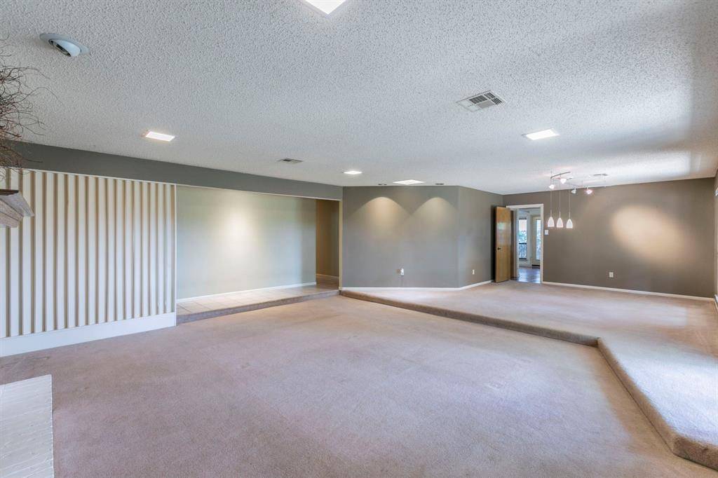 Woodway, TX 76712,1604 Oak Hollow Drive