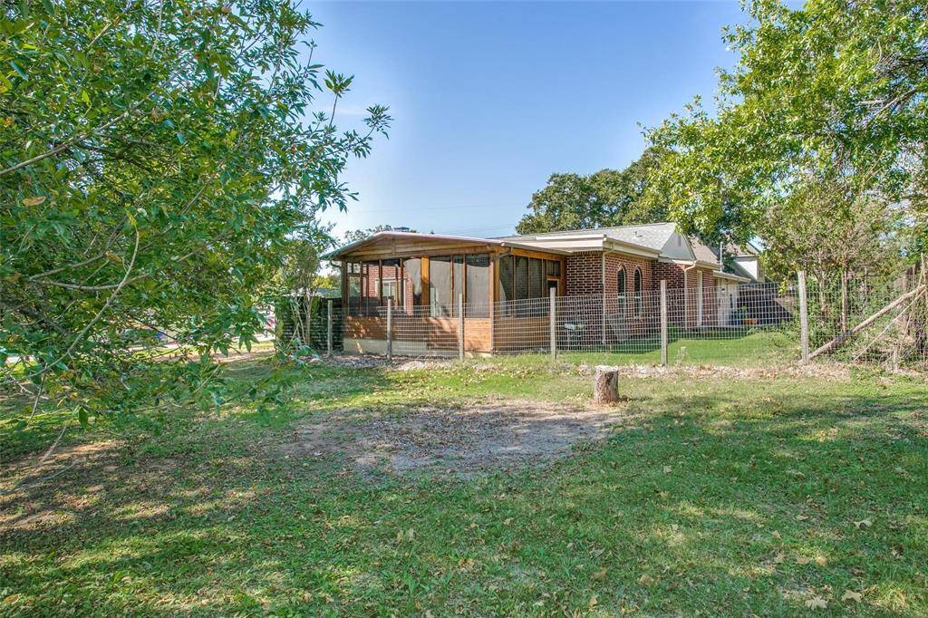 Southlake, TX 76092,136 Sweet Street