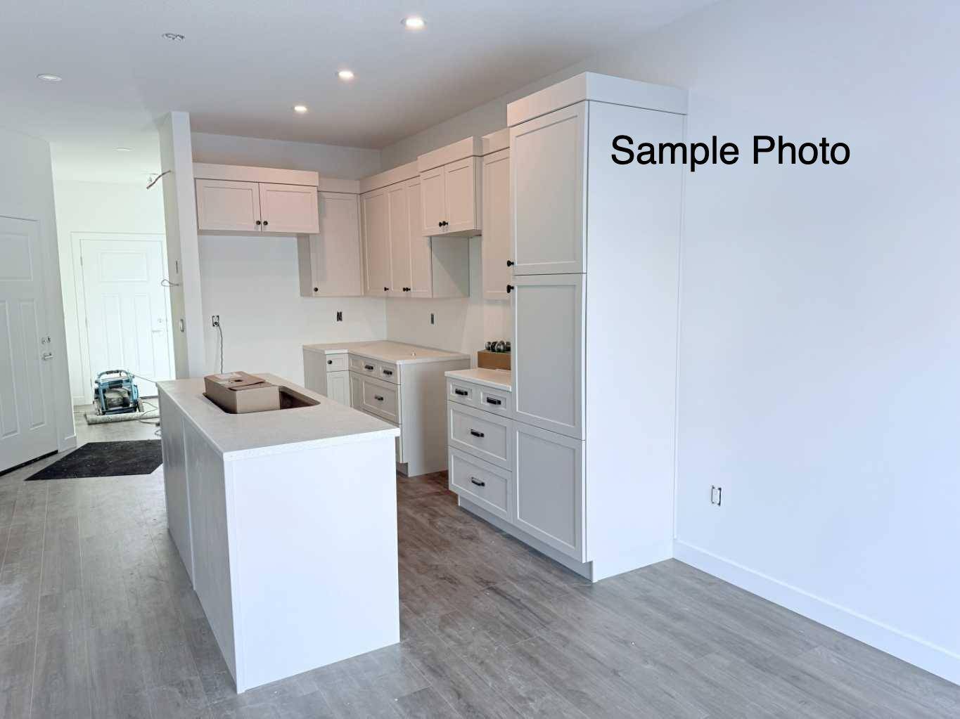 Grande Prairie, AB T8V 6J7,10418 133 AVE