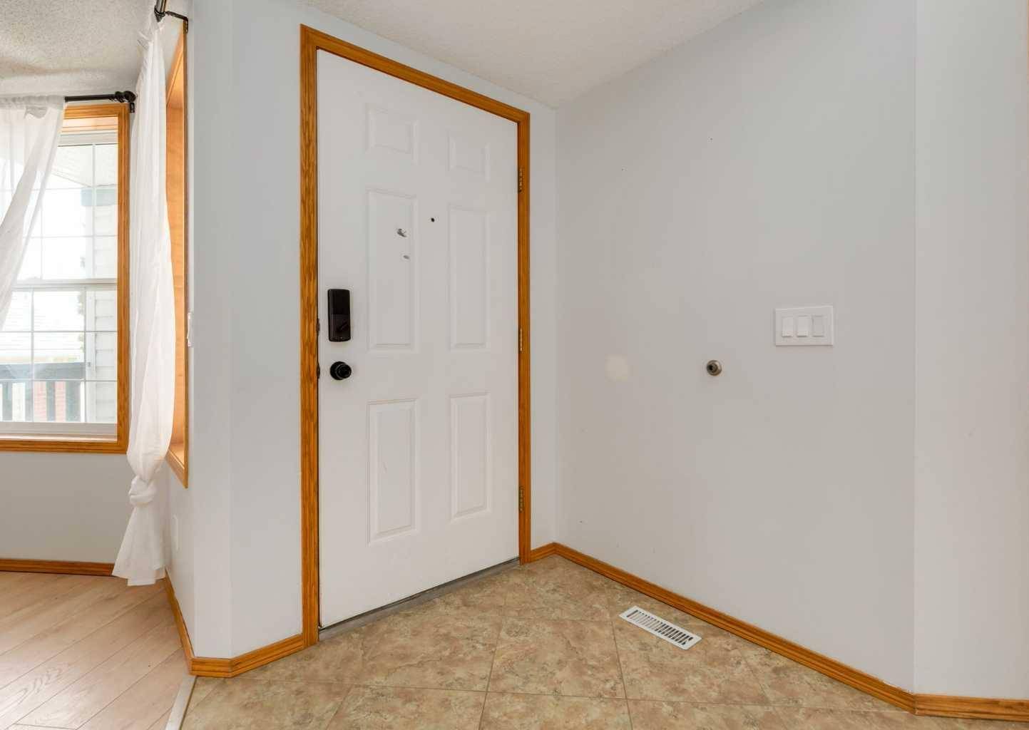 Calgary, AB T3L 2A4,112 Tuscany WAY NW