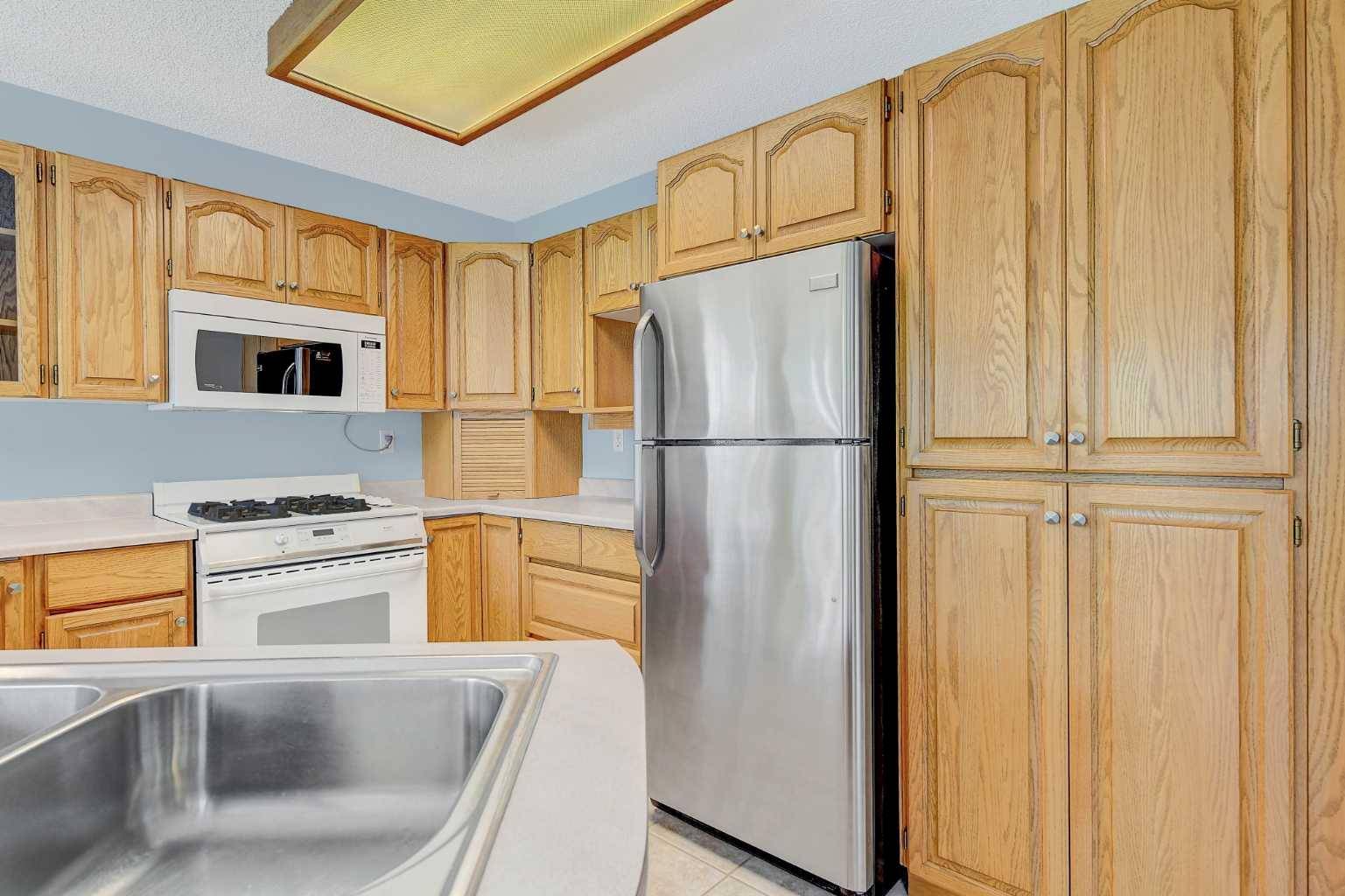 Wedgewood, AB T8W 2G5,9428 Wedgewood DR N