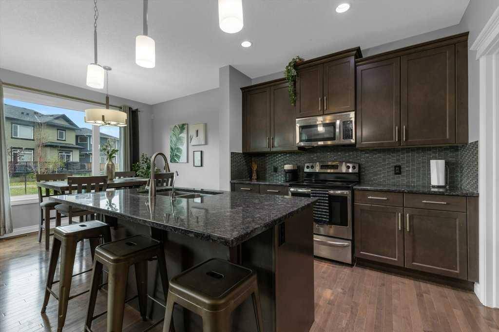 Calgary, AB T3P 0G6,209 Evanspark GDNS NW