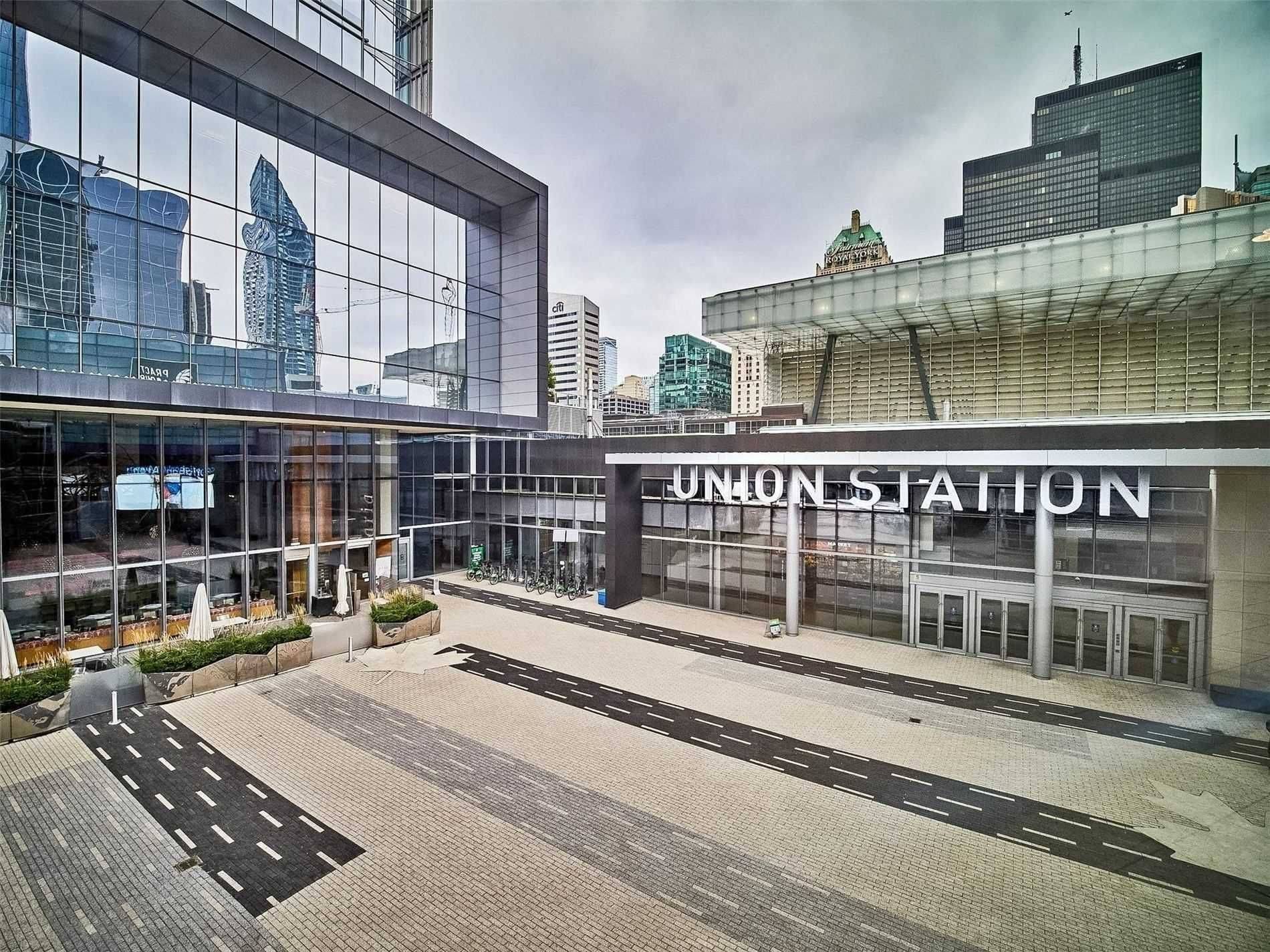 Toronto C01, ON M5J 0C3,88 Harbour ST #4503
