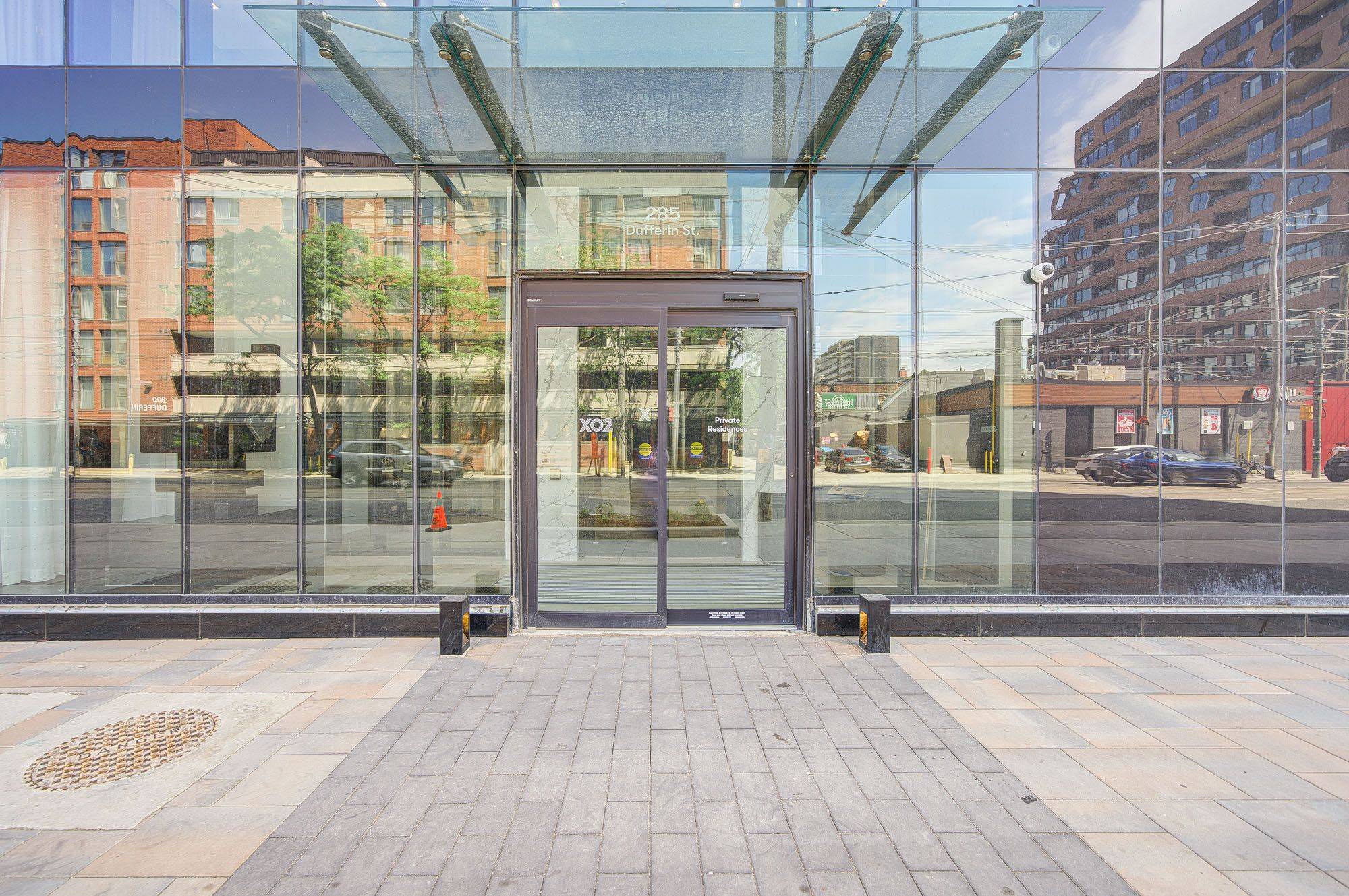 Toronto W01, ON M6K 0J2,285 Dufferin ST #1126
