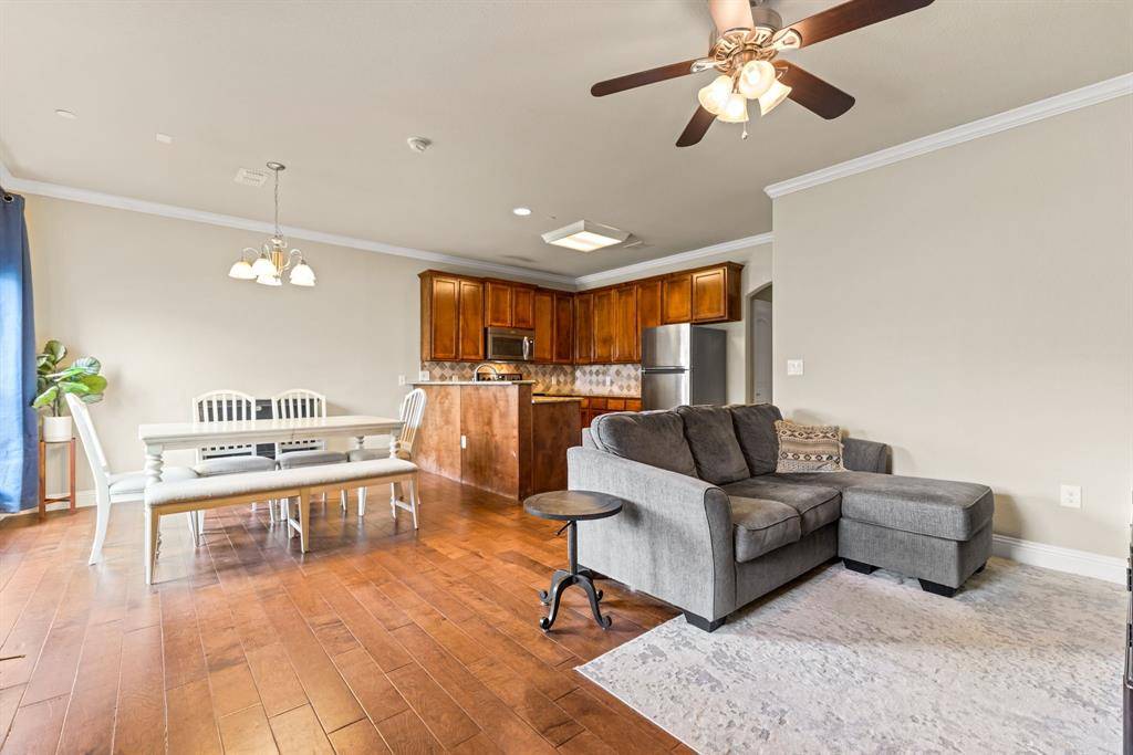 Lewisville, TX 75057,207 S Kealy Avenue