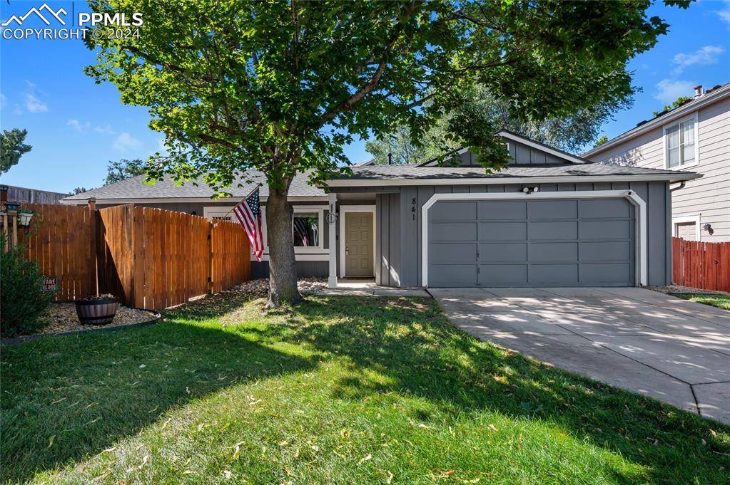 841 Dawn Break LOOP, Colorado Springs, CO 80910