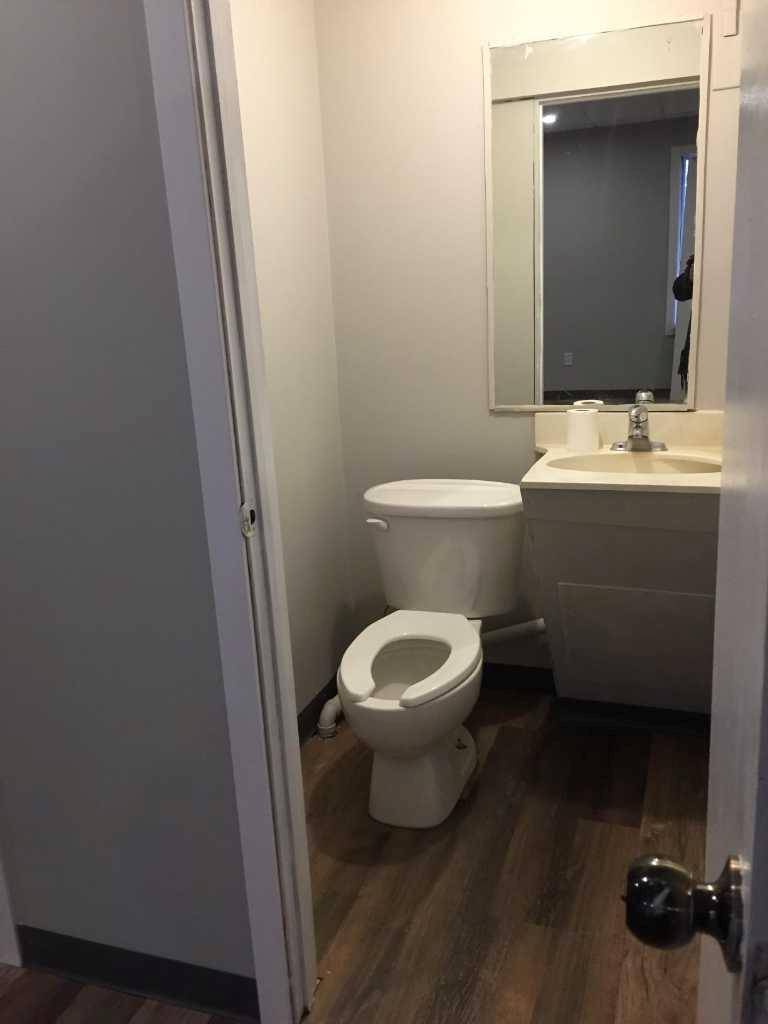 Redcliff, AB T0J 2P0,106 Broadway AVE East