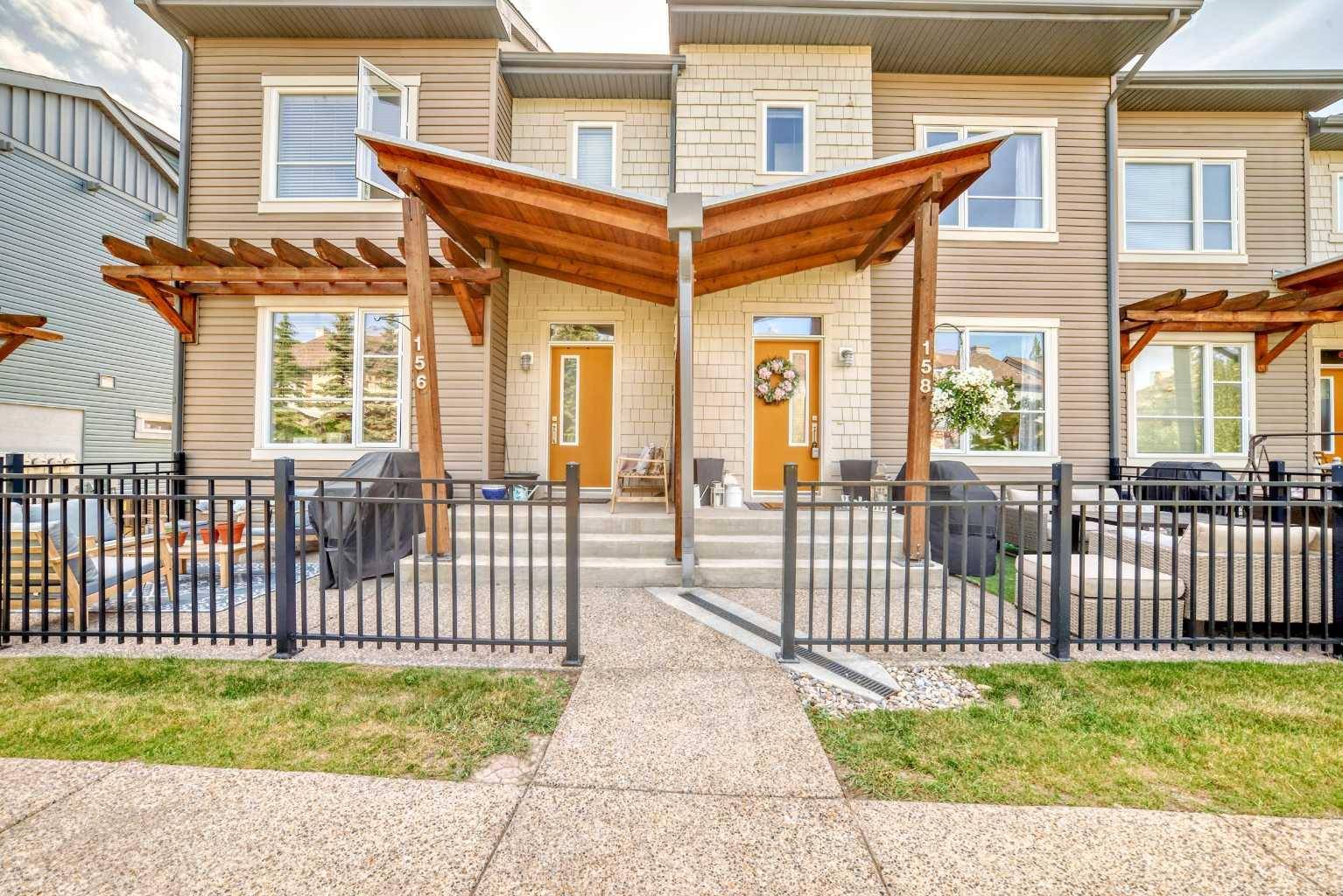 158 Chapalina SQ Southeast, Calgary, AB T2X 0L7