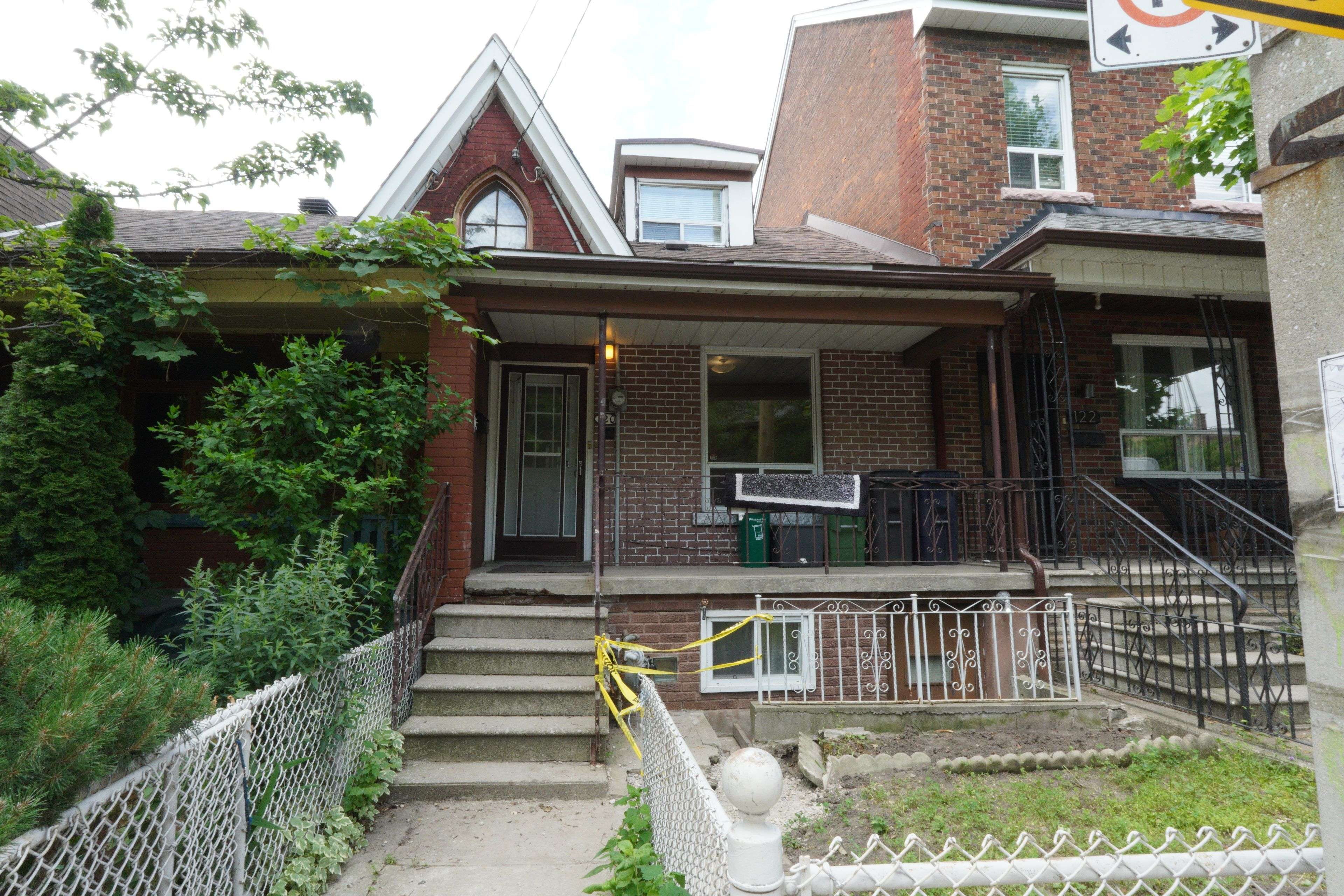 120 Euclid AVE, Toronto C01, ON M6J 2J9