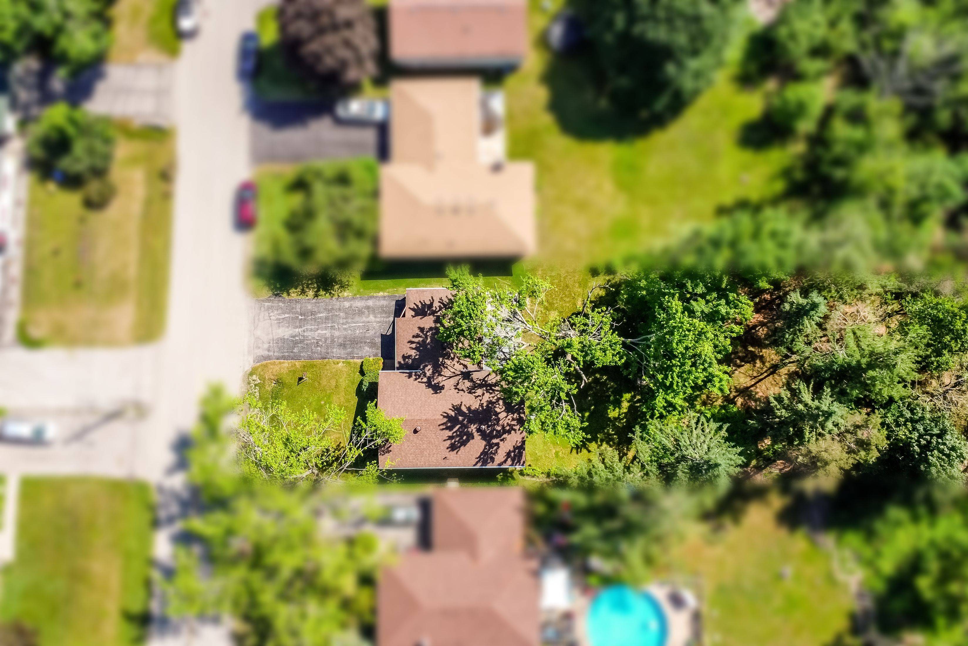 Orillia, ON L3V 7A2,91 LAHAY AVE