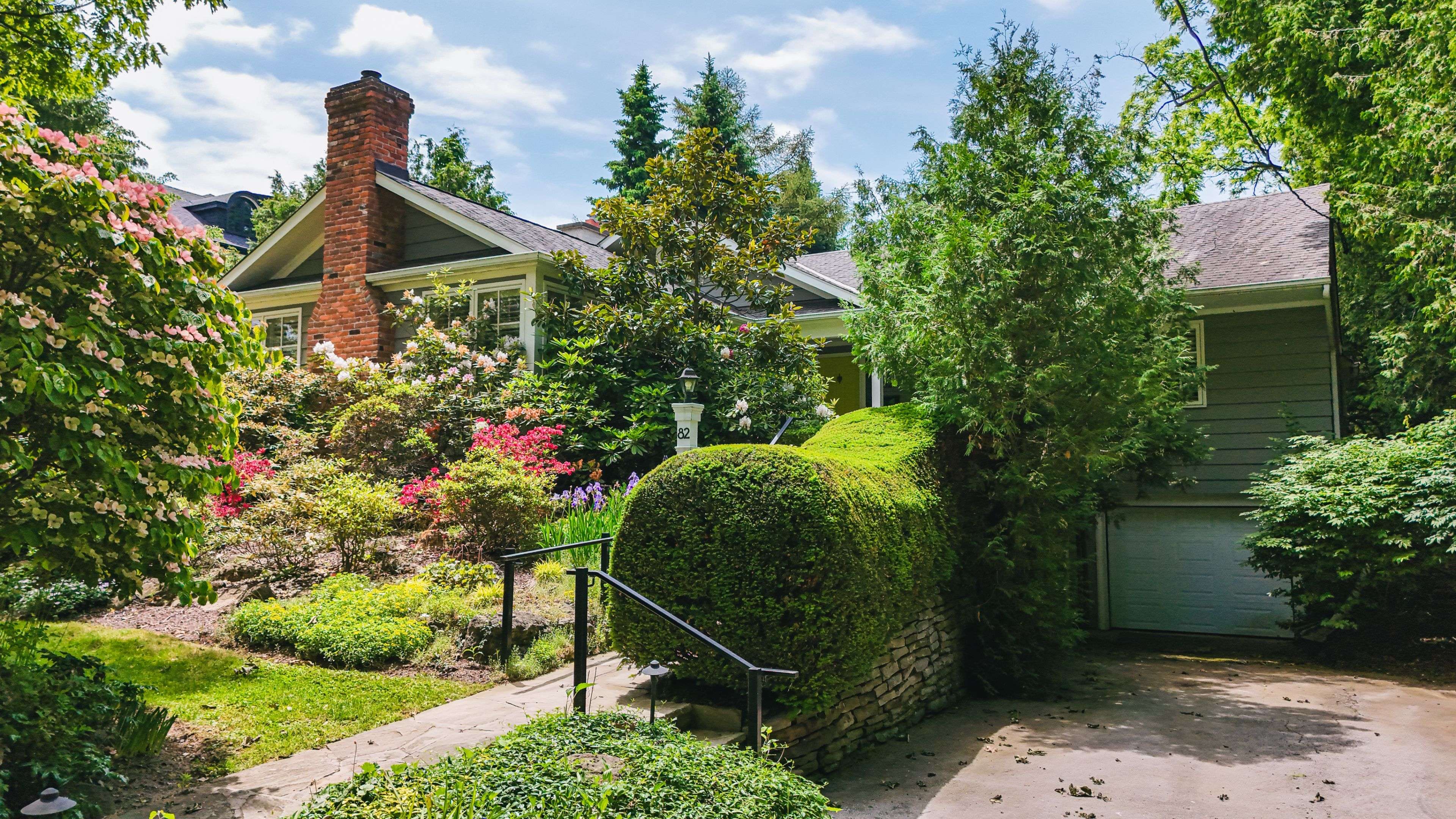 Oakville, ON L6J 3R3,82 First ST