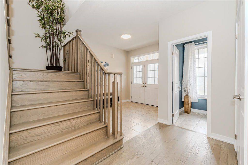 Woolwich, ON N0B 1M0,262 Dolman ST