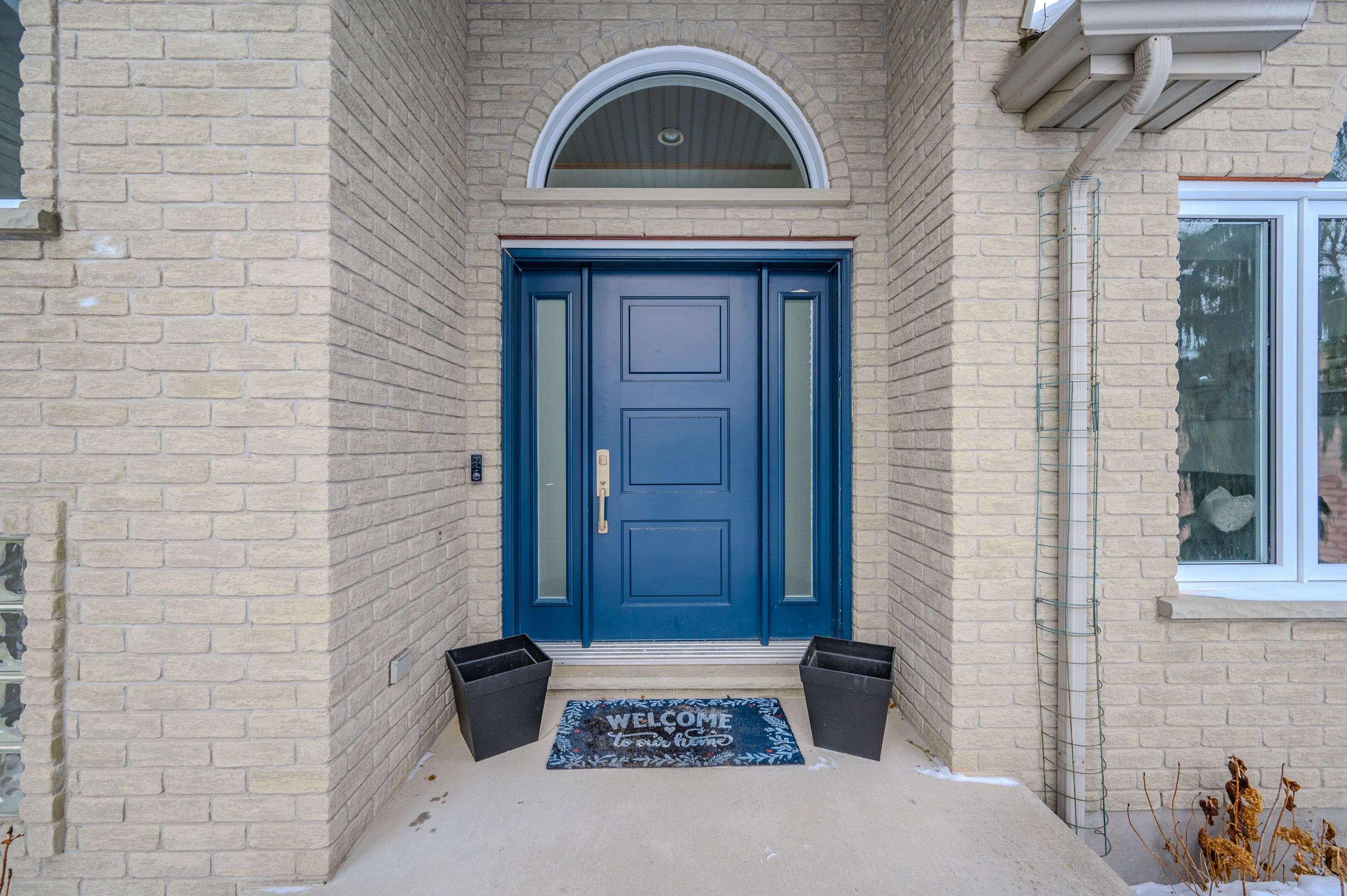 Guelph, ON N1L 1K3,7 Elderberry CT