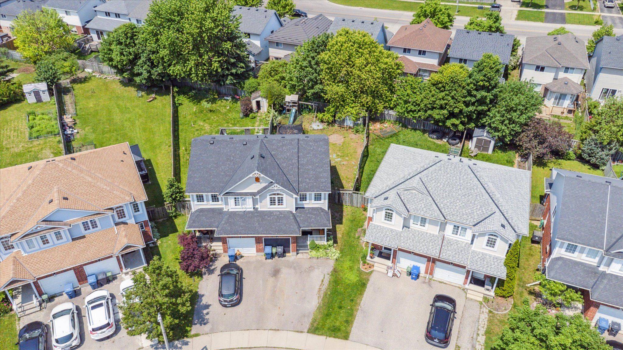 Guelph, ON N1E 7J1,86 Swift CRES