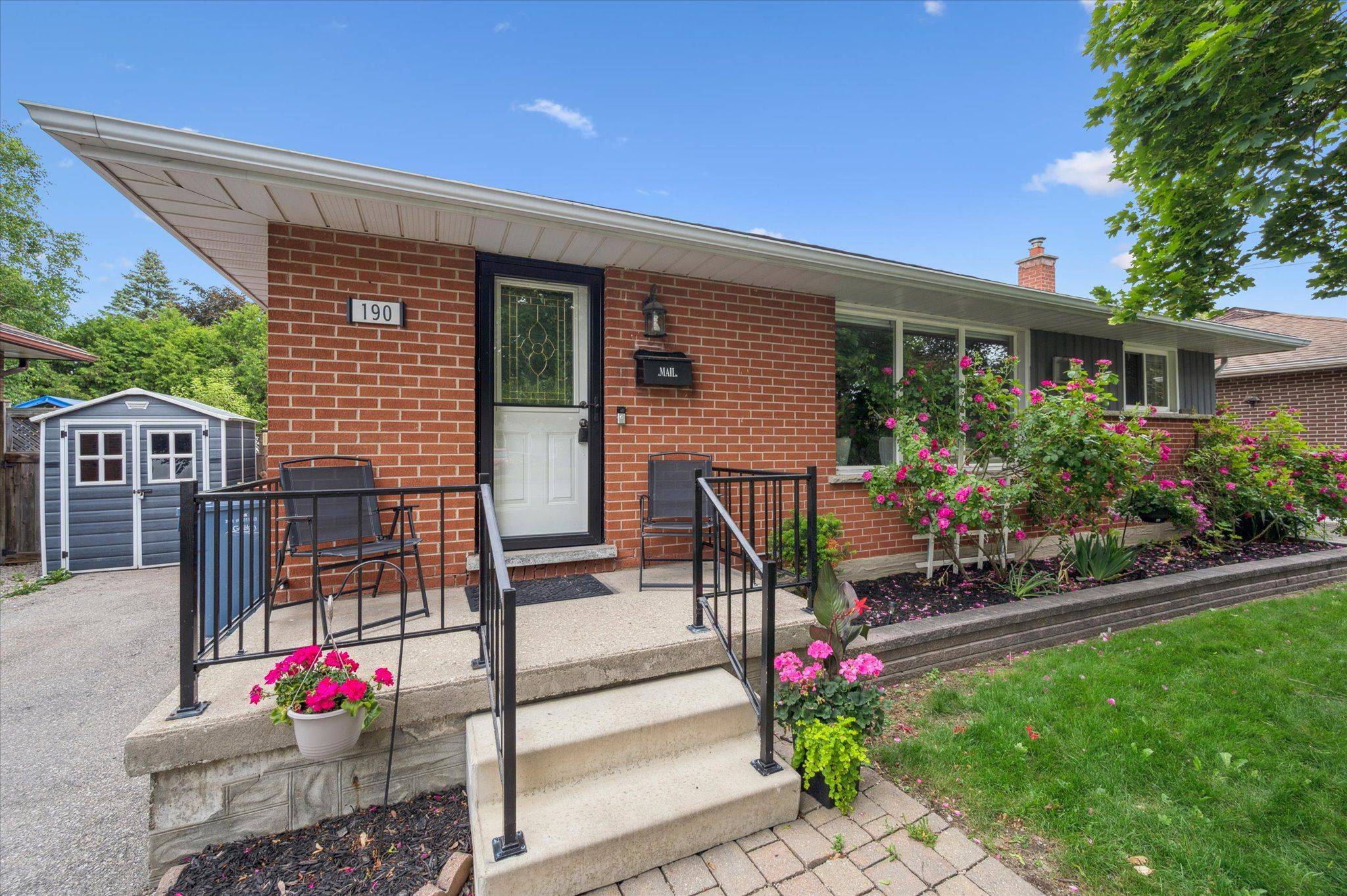 Guelph, ON N1E 1H4,190 Waverley DR
