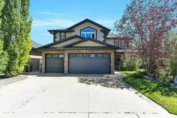 Red Deer, AB T4P 0C6,16 Oakwood Close