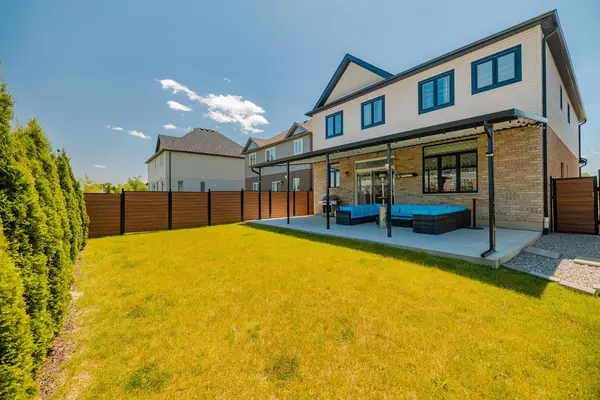 Waterloo, ON N2P 0H6,438 Blair Creek DR