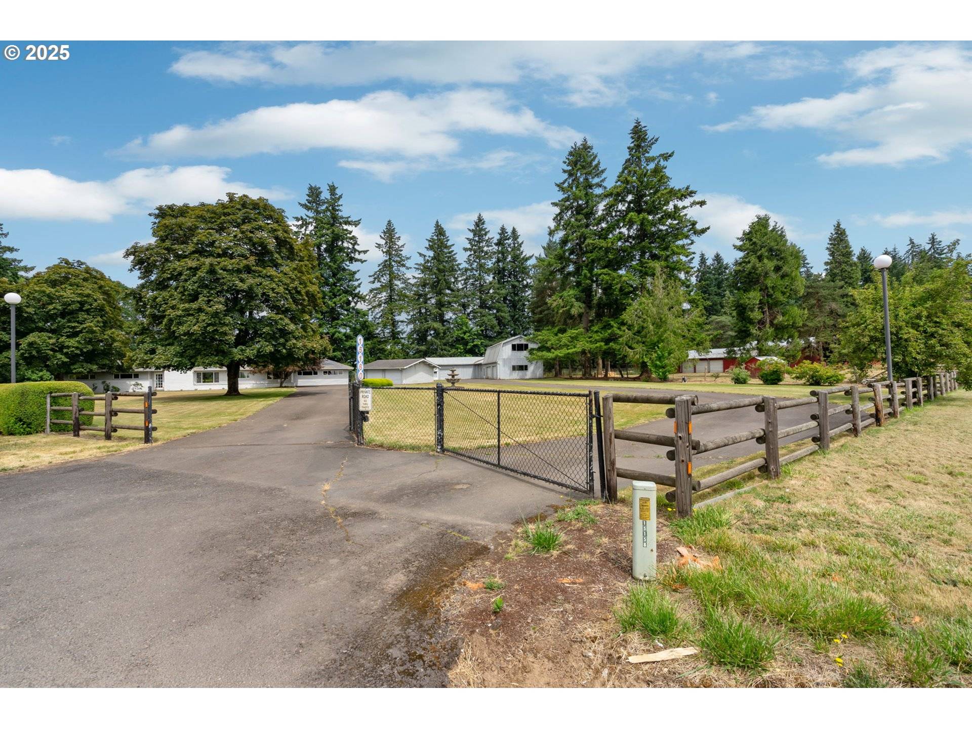 Molalla, OR 97038,15160 S HIGHWAY 211