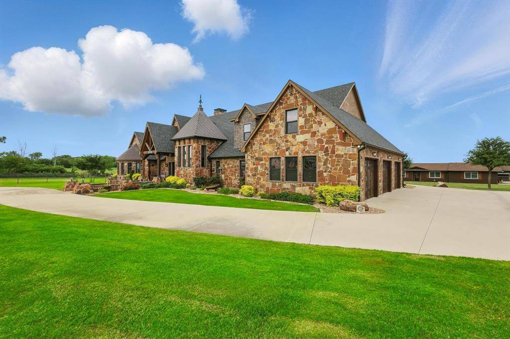 Northlake, TX 76247,5900 Florance Road