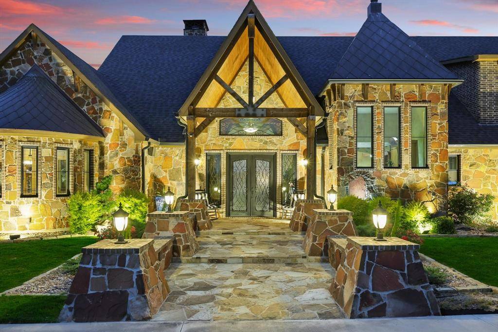 Northlake, TX 76247,5900 Florance Road