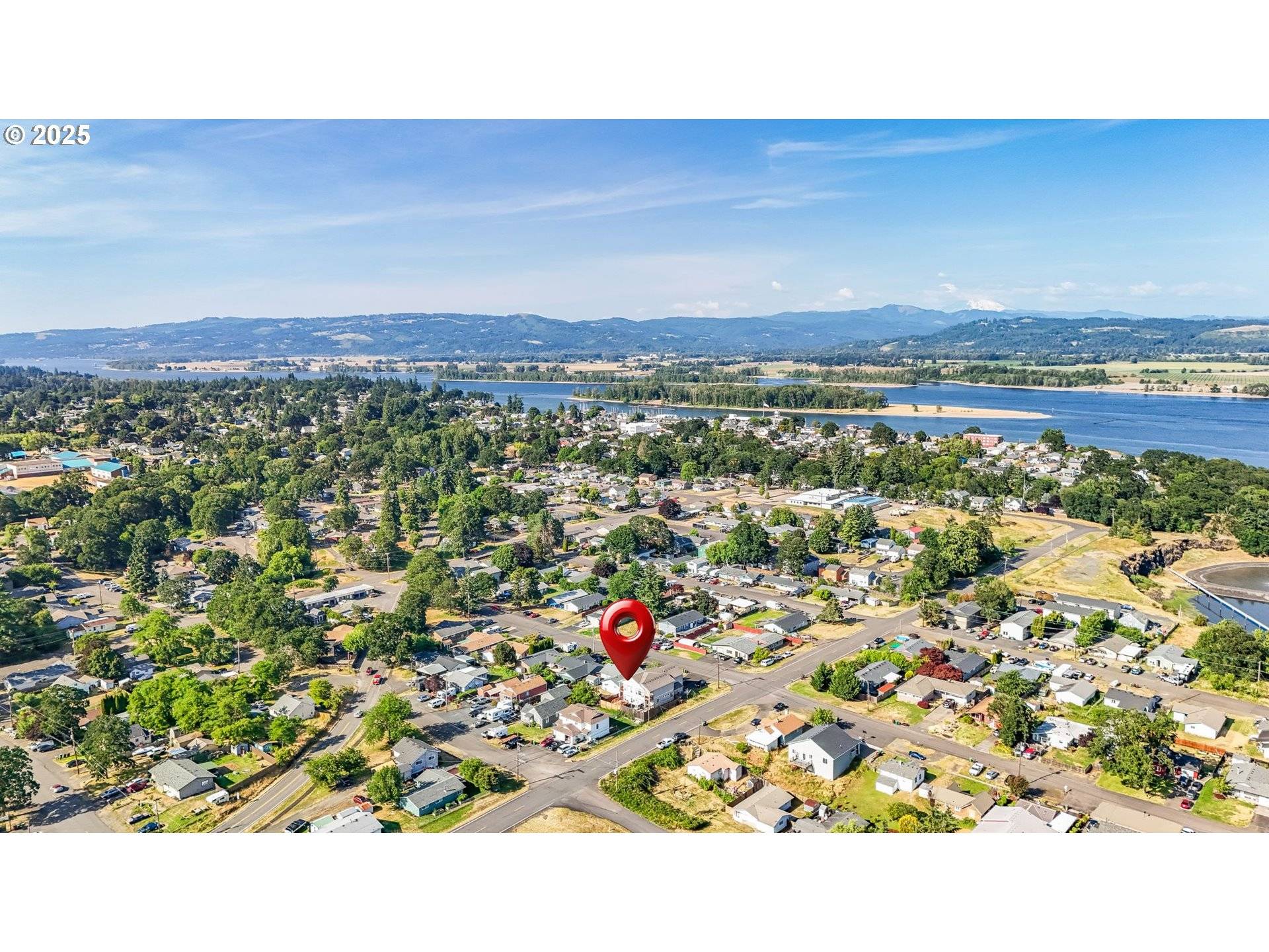 St Helens, OR 97051,497 S 10th ST