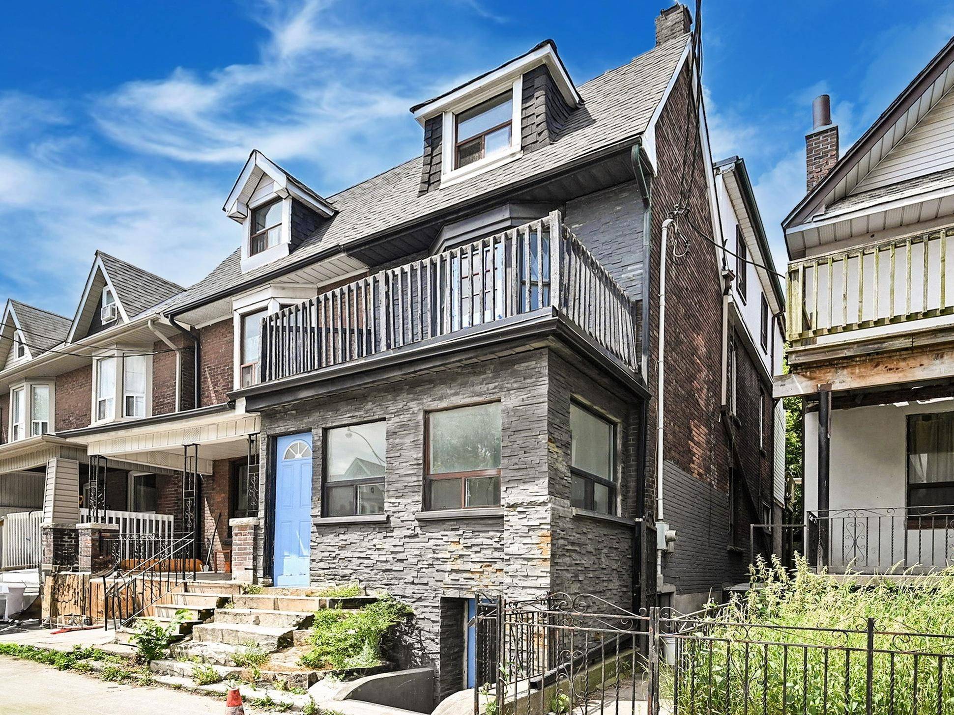 778 Pape AVE, Toronto E03, ON M4K 3S7